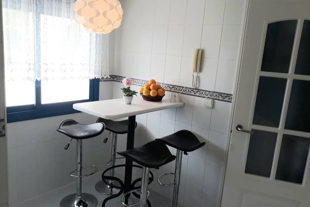 Beautiful Apartment In Duquesa Suites And Gardens Castillo de Sabinillas Eksteriør billede